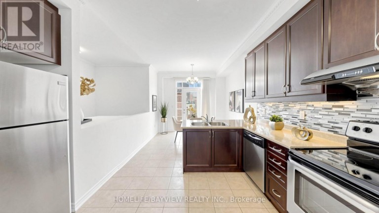 10981 WOODBINE AVENUE, Markham (Victoria Square), Ontario, L6C0X4