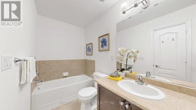10981 WOODBINE AVENUE Markham (Victoria Square) Ontario photo 25