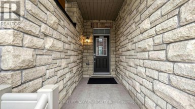 10981 WOODBINE AVENUE Markham (Victoria Square) Ontario photo 3