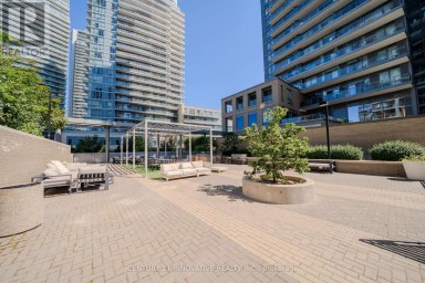 1805 - 50 FOREST MANOR ROAD Toronto (Henry Farm) Ontario photo 40