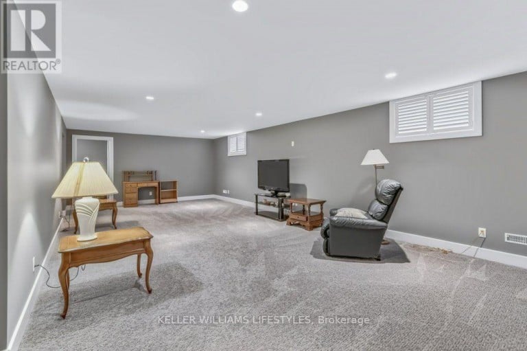 51 DEERFIELD ROAD, Lambton Shores (Grand Bend), Ontario, N0M1T0