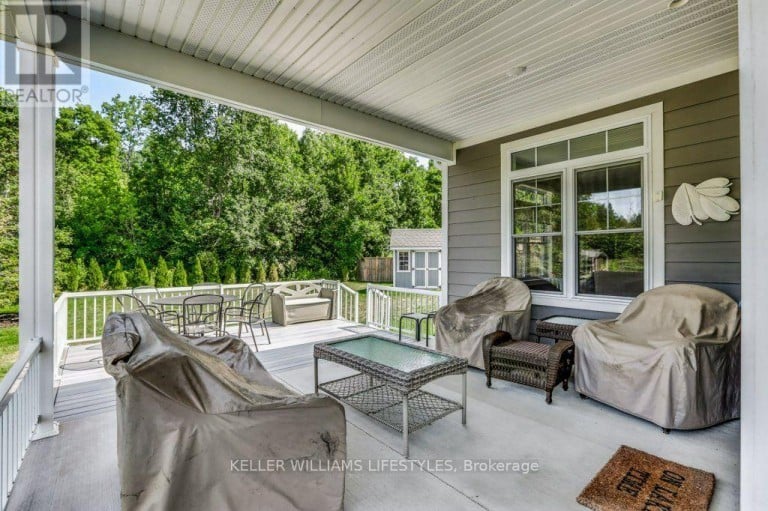 51 DEERFIELD ROAD, Lambton Shores (Grand Bend), Ontario, N0M1T0