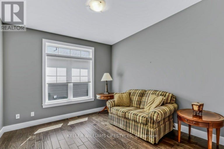 51 DEERFIELD ROAD, Lambton Shores (Grand Bend), Ontario, N0M1T0