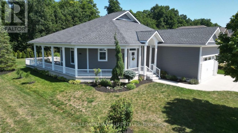 51 DEERFIELD ROAD, Lambton Shores (Grand Bend), Ontario, N0M1T0