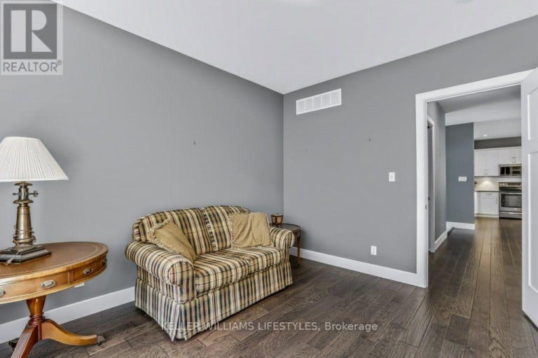 51 DEERFIELD ROAD, Lambton Shores (Grand Bend), Ontario, N0M1T0