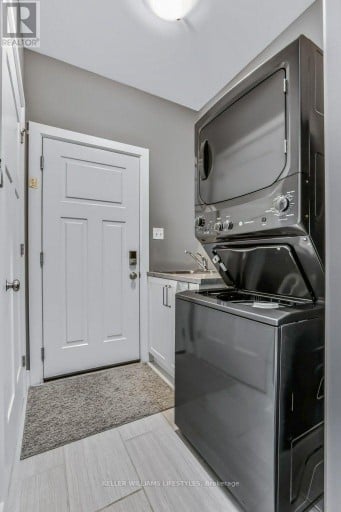 51 DEERFIELD ROAD, Lambton Shores (Grand Bend), Ontario, N0M1T0