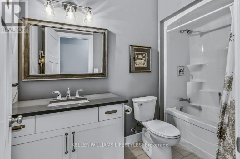51 DEERFIELD ROAD, Lambton Shores (Grand Bend), Ontario, N0M1T0