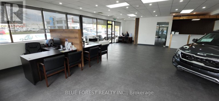 746 WHARNCLIFFE ROAD S, London South (South Q), Ontario, N6J2N4