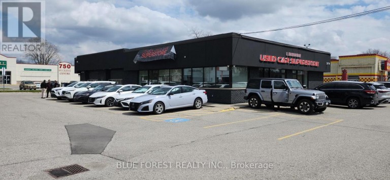 746 WHARNCLIFFE ROAD S, London South (South Q), Ontario, N6J2N4