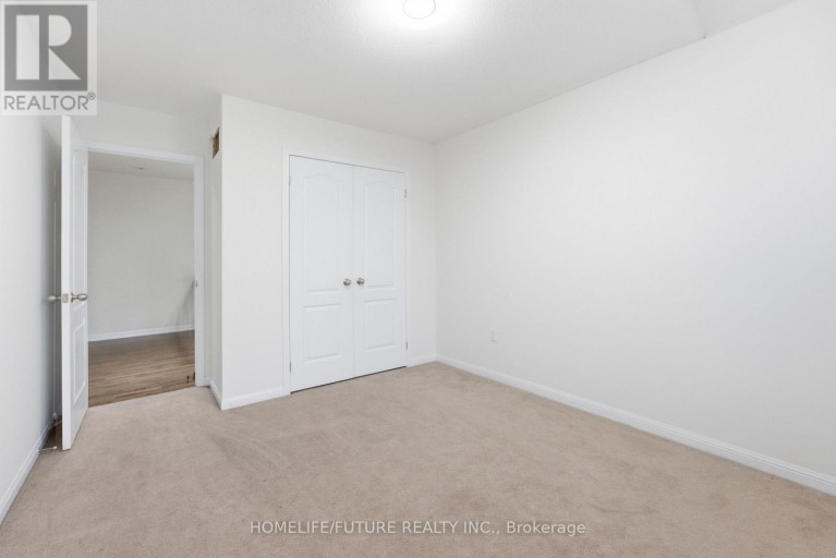 7 BEVERTON CRESCENT, Ajax (Northwest Ajax), Ontario, L1T0L8