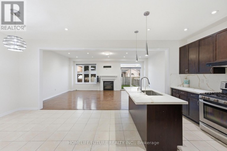 7 BEVERTON CRESCENT, Ajax (Northwest Ajax), Ontario, L1T0L8