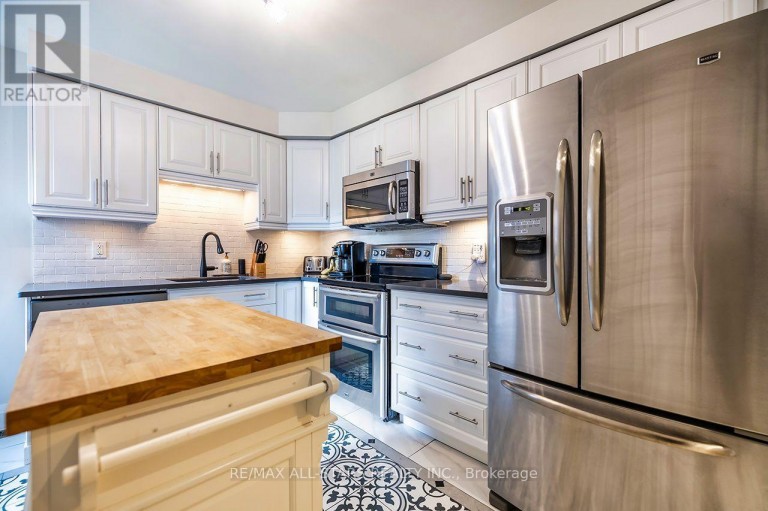 19 - 19 ADAMS COURT, Uxbridge, Ontario, L9P1G2