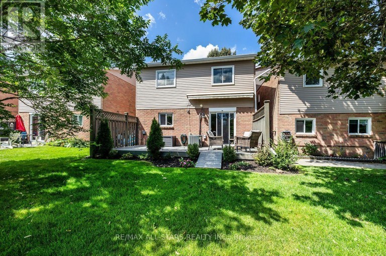 19 - 19 ADAMS COURT, Uxbridge, Ontario, L9P1G2