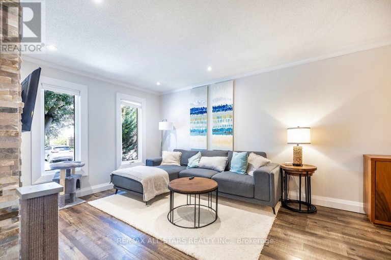 19 - 19 ADAMS COURT, Uxbridge, Ontario, L9P1G2