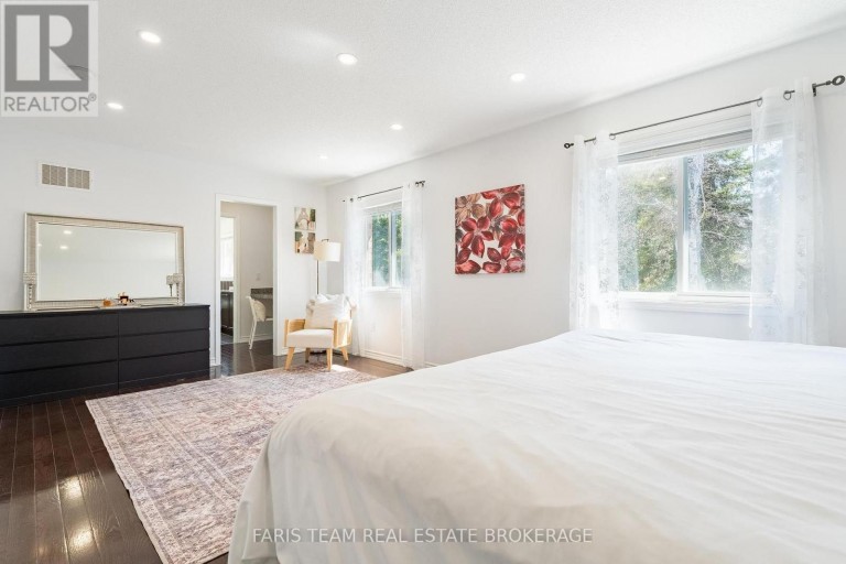 787 FREEMONT COURT, Innisfil (Alcona), Ontario, L9S0K4