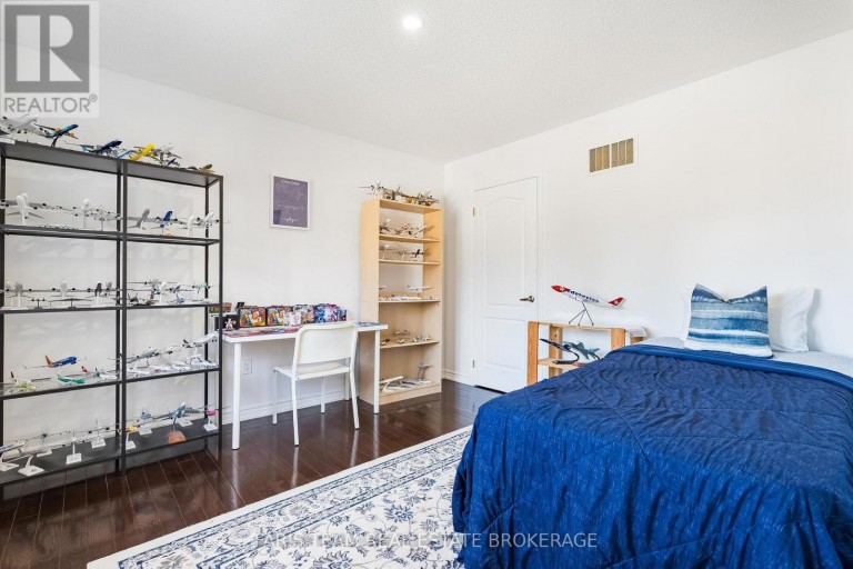 787 FREEMONT COURT, Innisfil (Alcona), Ontario, L9S0K4
