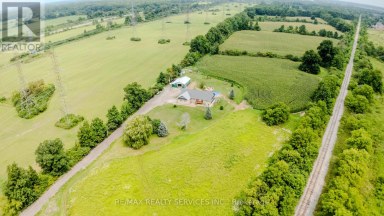 107 6TH LINE Haldimand Ontario photo 5