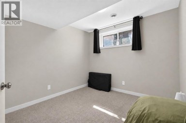 1079 Lanark Boulevard SE Airdrie Alberta photo 32
