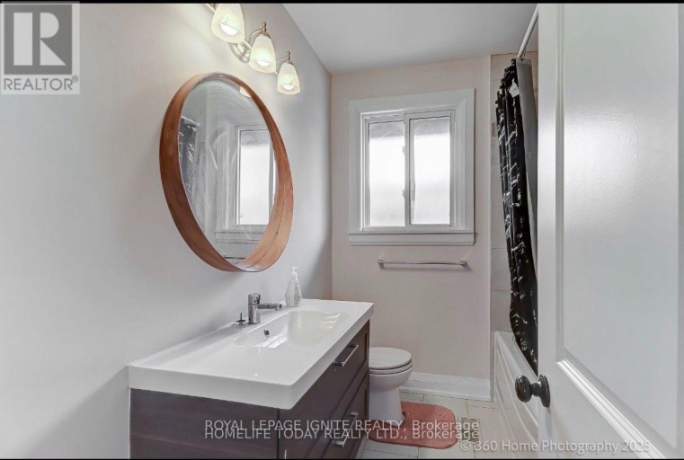 6 GREYABBEY TRAIL, Toronto (Guildwood), Ontario, M1E1V7