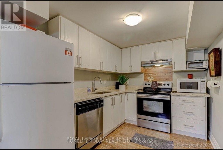6 GREYABBEY TRAIL, Toronto (Guildwood), Ontario, M1E1V7