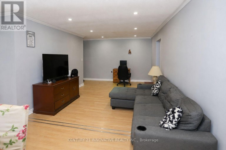101 - 936 GLEN STREET, Oshawa (Lakeview), Ontario, L1J5Z7