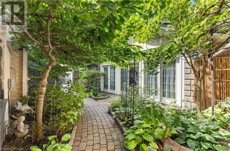100 BRUNSWICK STREET, Stratford, Ontario, N5A3M1