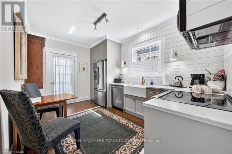 100 BRUNSWICK STREET, Stratford, Ontario, N5A3M1