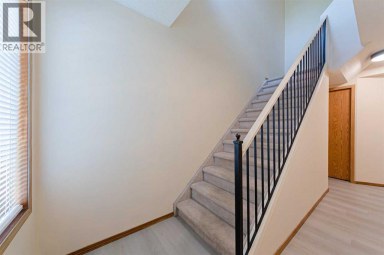 88 Country Hills Villas NW Calgary Alberta photo 2