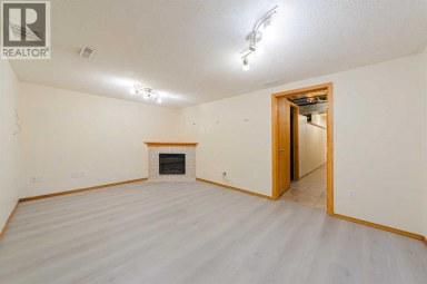 88 Country Hills Villas NW Calgary Alberta photo 21