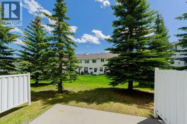 88 Country Hills Villas NW Calgary Alberta photo 24