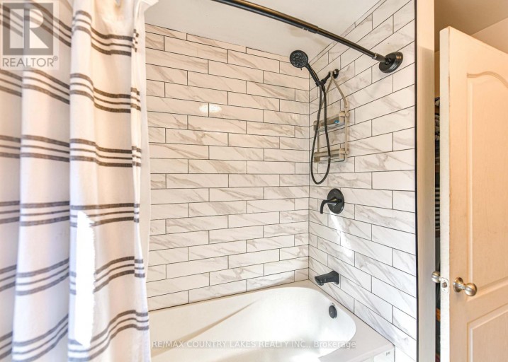 1782 LOVERING LINE, Severn, Ontario, L0K1E0