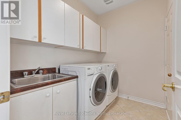 19 KELLS CRESCENT, Collingwood, Ontario, L9Y0A8
