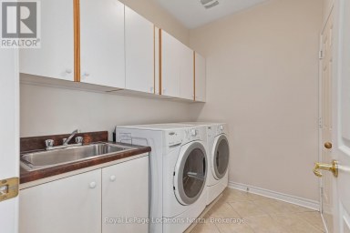 19 KELLS CRESCENT Collingwood Ontario photo 14