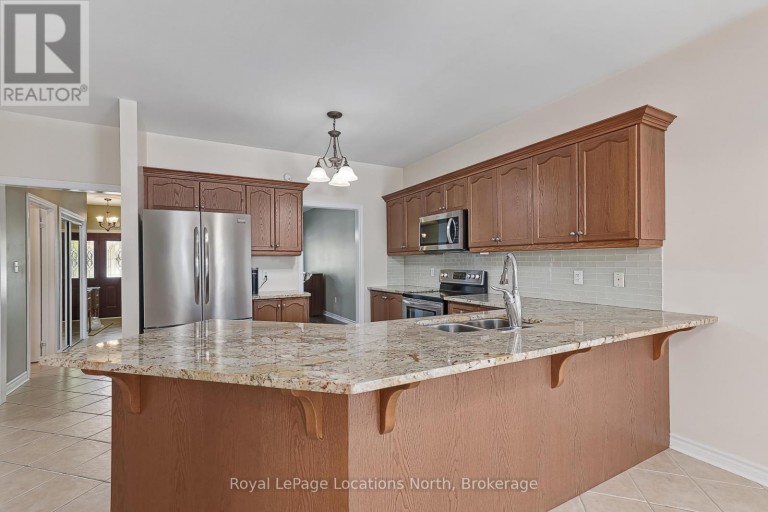 19 KELLS CRESCENT, Collingwood, Ontario, L9Y0A8