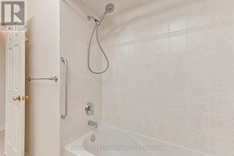 19 KELLS CRESCENT, Collingwood, Ontario, L9Y0A8