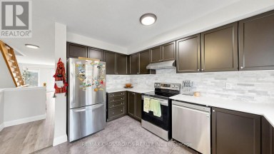 68 - 6020 DERRY ROAD Milton (HA Harrison) Ontario photo 10