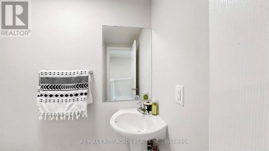 68 - 6020 DERRY ROAD Milton (HA Harrison) Ontario photo 16