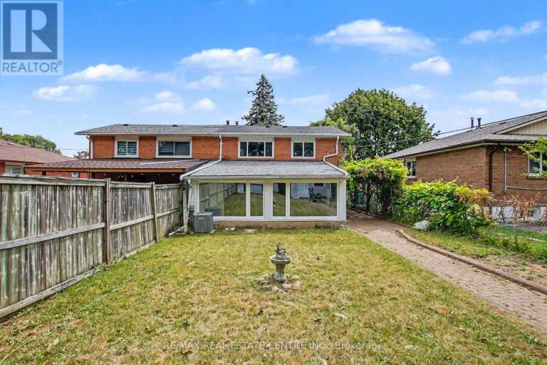 46 NORTHWOOD DRIVE, Brampton (Northwood Park), Ontario, L6X2L2