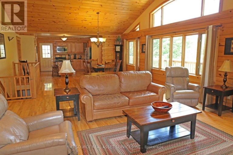 1016 TWIN PINE LANE, Frontenac (Frontenac North), Ontario, K0H1K0