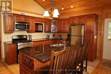 1016 TWIN PINE LANE Frontenac (Frontenac North) Ontario photo 2