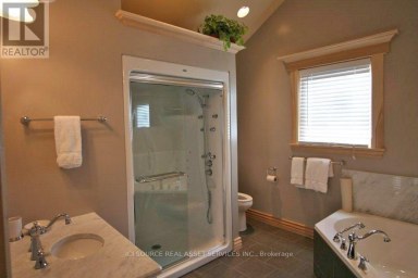1016 TWIN PINE LANE Frontenac (Frontenac North) Ontario photo 4