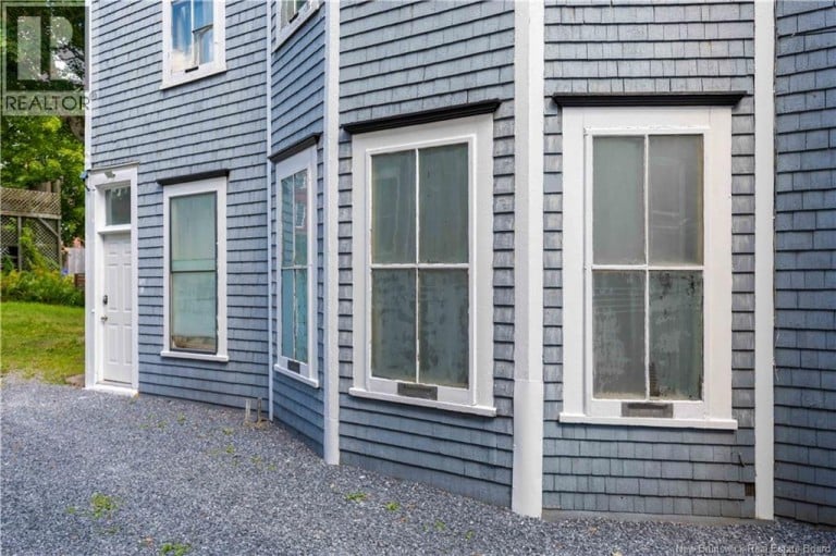 107 Orange Street, Saint John, New Brunswick, E2L1M5
