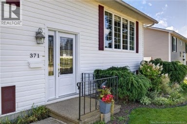 371 Highplain Crescent Miramichi New Brunswick photo 2
