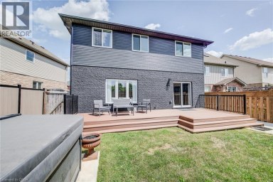 210 HAWKSWOOD Drive Kitchener Ontario photo 26