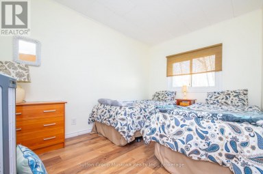 562 AND 568 EAST WASEOSA LAKE ROAD Huntsville (Chaffey) Ontario photo 22