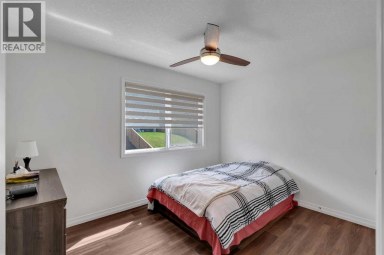 244 Lucas Way NW Calgary Alberta photo 30