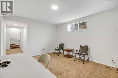 244 Lucas Way NW Calgary Alberta photo 36