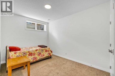 244 Lucas Way NW Calgary Alberta photo 37