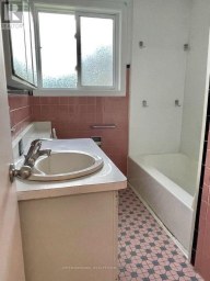 198 WATERLOO AVENUE Toronto (Bathurst Manor) Ontario photo 9
