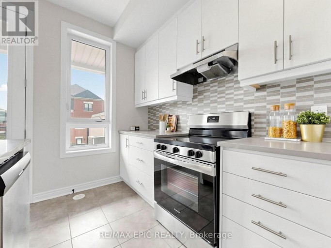 191 MUMBAI DRIVE, Markham (Middlefield), Ontario, L3S0G5